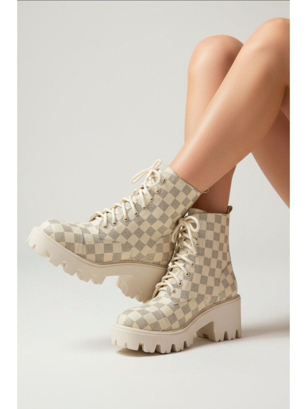 Women’s Beige Checkered Lace-Up Chunky Platform Combat Boots